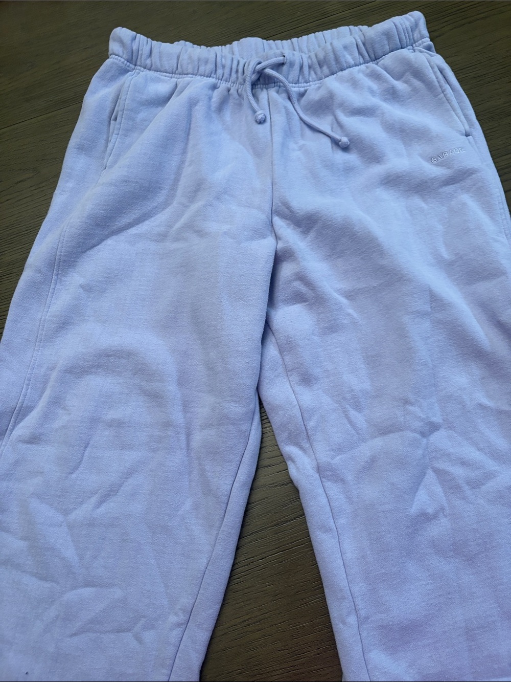Woman’s Lavender Sweatpants with Drawstring Waist